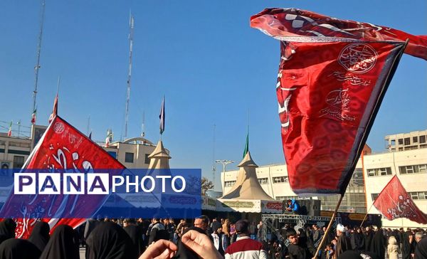 بزرگترین اطعام فاطمی کشور در مراسم استقبال از شهدا