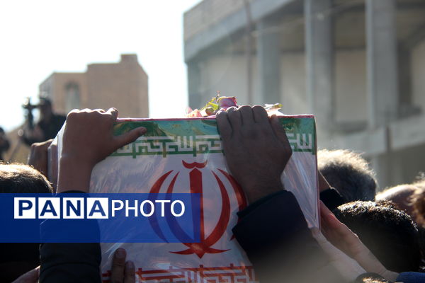 مراسم وداع با ۷ پیکر شهید گمنام هشت سال دفاع مقدس