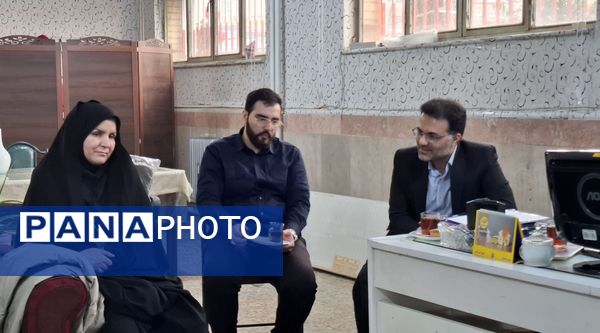 بازدید اعضای قطب کشوری انرژی‌های نوین از قطب استانی شهرستان‌های تهران