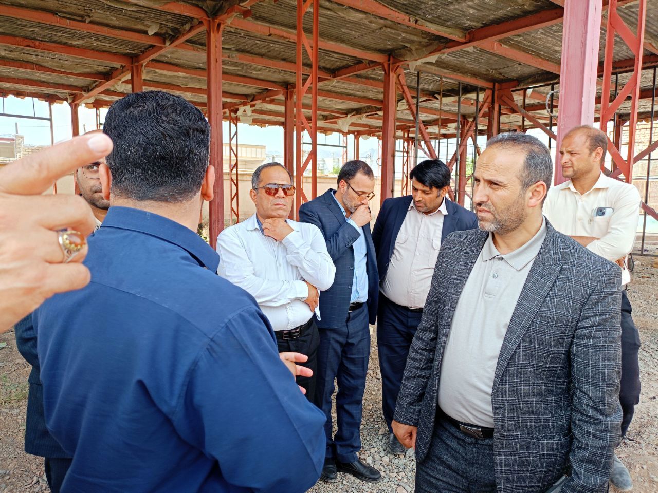مشاور وزیر آموزش و پرورش از مدارس زلزله زده کاشمر بازدید کرد