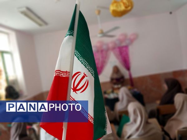 گرامیداشت روز دانش‌آموز در مدرسه شکوه زاویه 