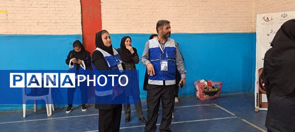برگزاری مسابقه استعدادیابی دارت در اردوی تمشک دختران شهرستان شیروان