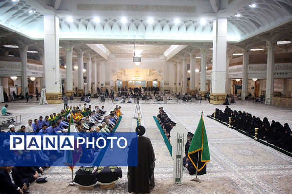 آیین سیاهپوشی حرم حضرت معصومه(س) در آستانه ماه عزاداری سیدالشهدا(ع)