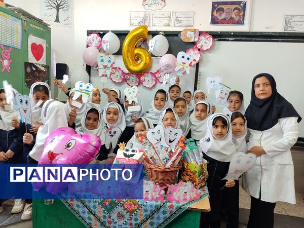 جشن دندان شماره شش و پویش دو دو تا یادت نره در دبستان عصمت باخرز