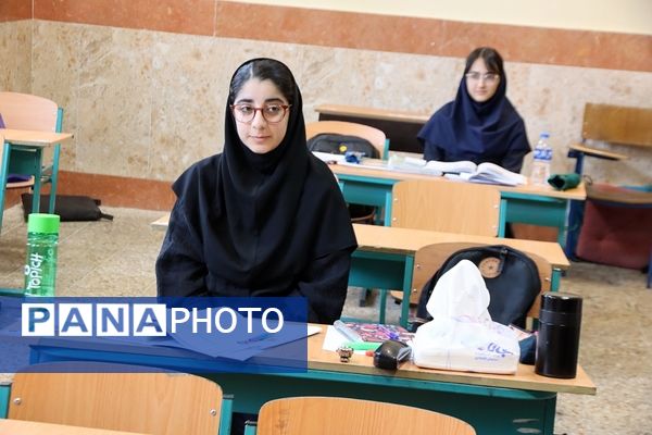 بازدید مدیر آموزش و پرورش شهرستان اسلامشهر از اردوی مطالعاتی دبیرستان دوره دوم فرزانگان اسلامشهر