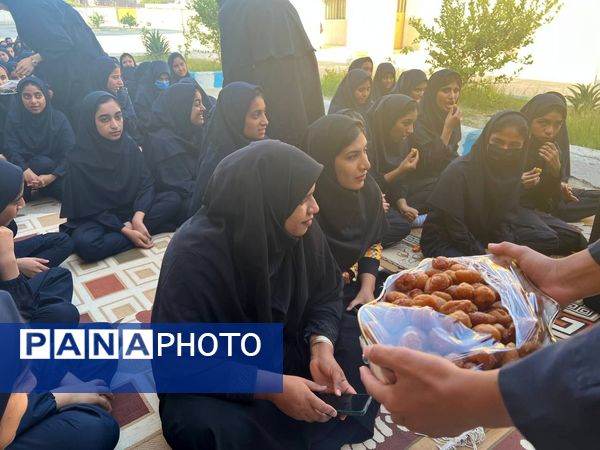 آغاز روز دانش‌آموزان رودخانه با قرائت زیارت عاشورا