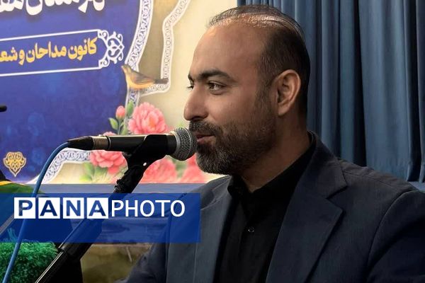 تجلیل از پیرغلامان و ستایشگران اهل‌بیت(ع) در آیین معنوی ایام فاطمیه در پیشوا