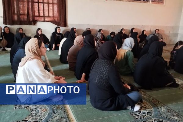 همفکری مدرسه و اولیا در جلسه انجمن اولیا و مربیان دبیرستان طالقانی داریون