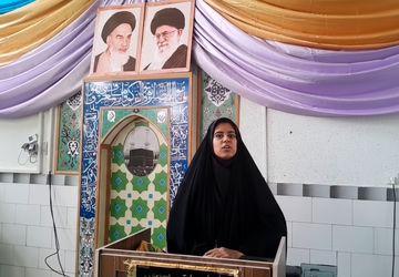 دانش‌آموزان دبیرستان دخترانه معارف صدرا پای صندوق‌ها حاضر شدند