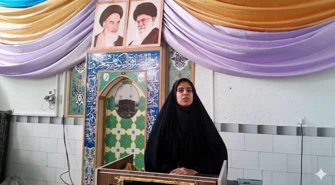 دانش‌آموزان دبیرستان دخترانه معارف صدرا پای صندوق‌ها حاضر شدند