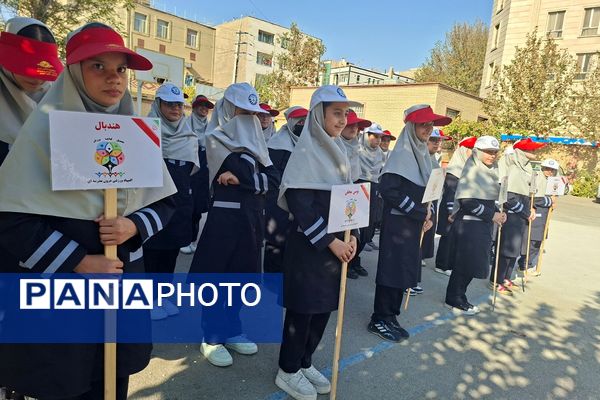 برگزاری انتخابات انجمن‌های ورزشی در دبیرستان زینبیه۲ شهریار