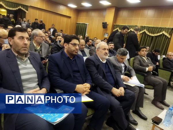 برگزاری جلسه شورای اداری شهرستان شیروان با حضور وزیر نیرو در نیروگاه شیروان
