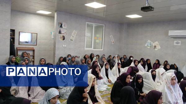 نماز جماعت به امامت امام جمعه‌‌‌ی موقت میناب