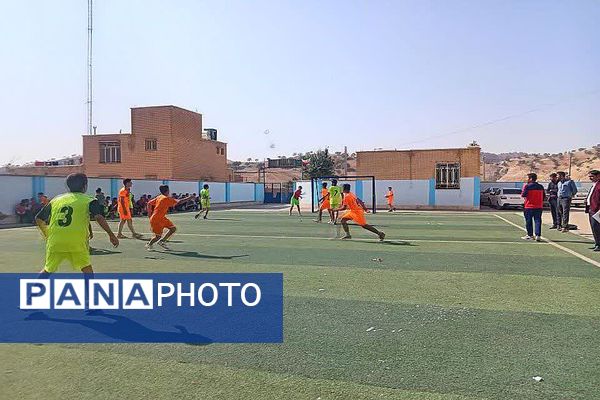 آغاز المپیاد درون‌مدرسه‌ای دانش‌آموزان دیشموک همزمان با هفته تربیت‌بدنی