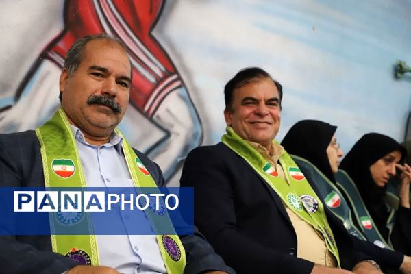 همایش سپاس مربی در یزد
