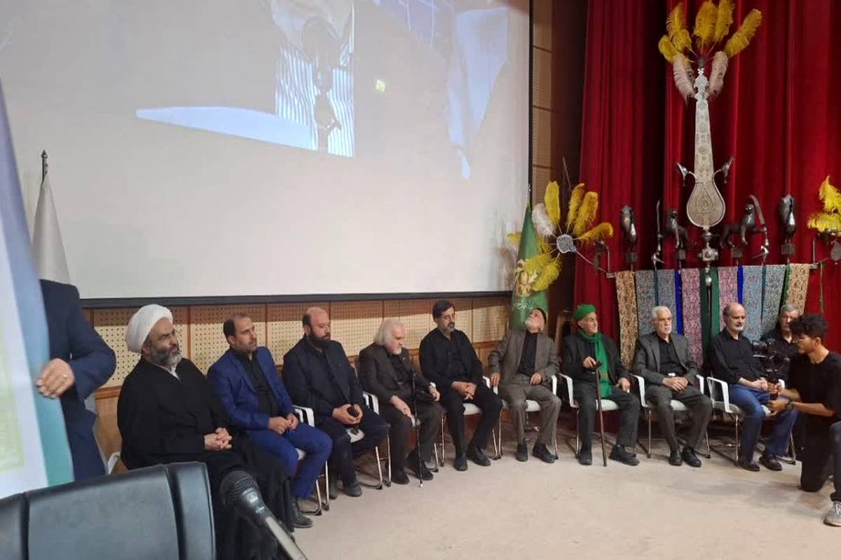 تقدیر از برگزیدگان چهارمین رویداد مقام مجنون در قم