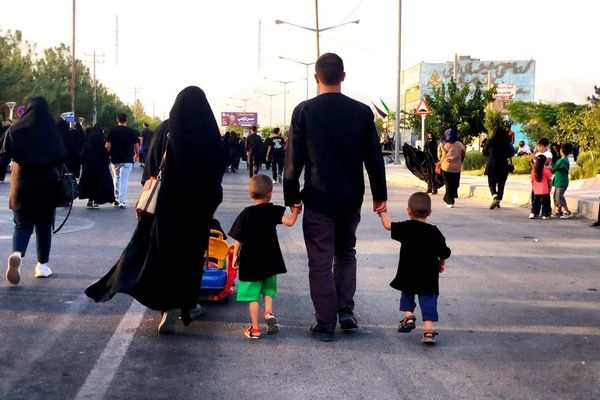 حضور در اربعین سن و سال نمی‌شناسد