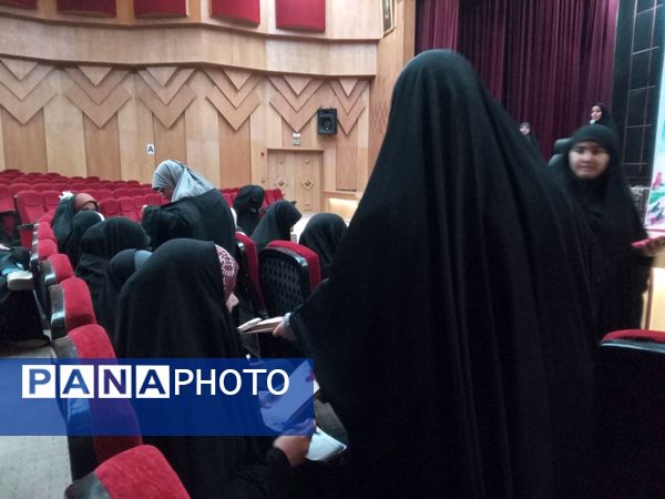 افتتاحیه همایش طلایه داران فردا در بجنورد