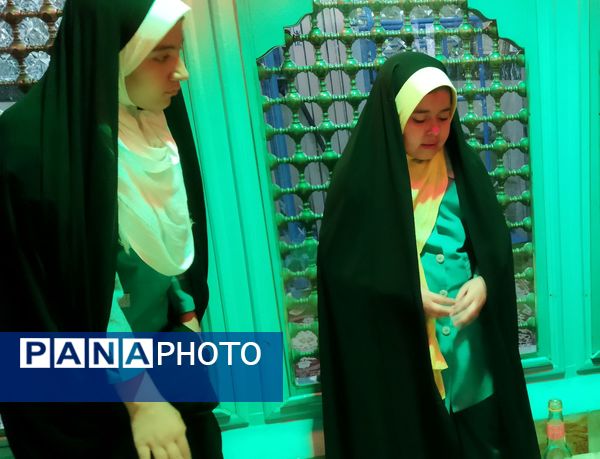 مراسم غبارروبی بقعه متبرکه امامزاده اسماعیل(ع) شهرستان فیروزکوه