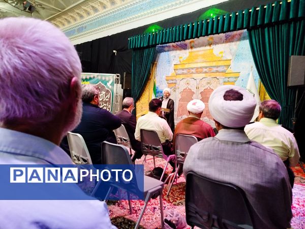 همایش مسئولین هیات مذهبی و مداحان اهل بیت علیهم السلام در شهرستان کاشمر