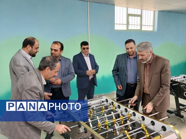 بازدید مدیرکل آموزش و پرورش استان مرکزی از اردوگاه امام خمینی(ره)