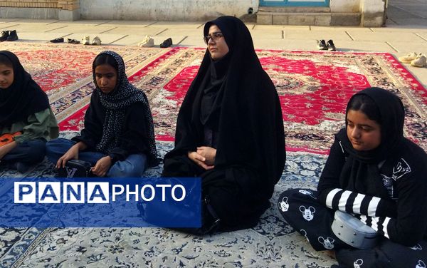 هیئت دانش آموزی دختران حاج قاسم در خلیل آباد