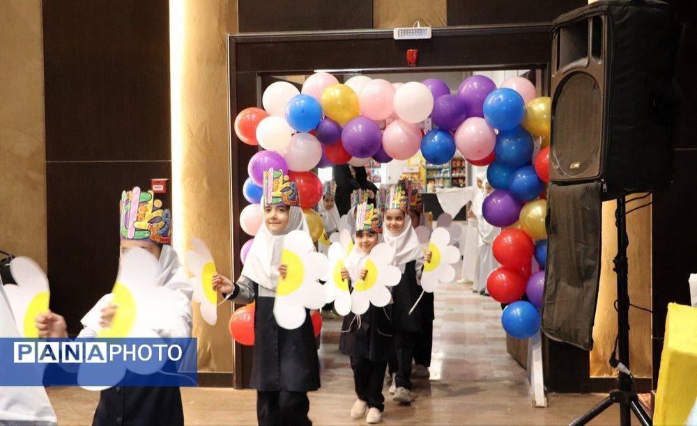 برگزاری جشن الفبای دانش‌آموزان دبستان دخترانه سما شیروان