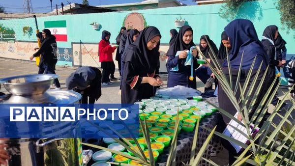 برگزاری آیین فاطمیه در دبیرستان نمونه دولتی حضرت زینب (س)