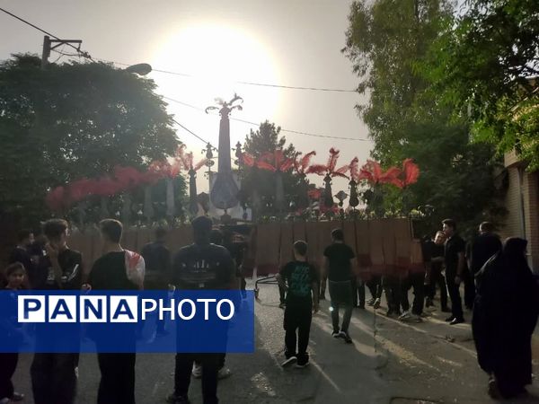 کاروان بزرگ علم گردانی در کاشان