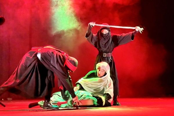 نمایش دختران آفتاب؛ دخترانی که راوی کربلا شدند