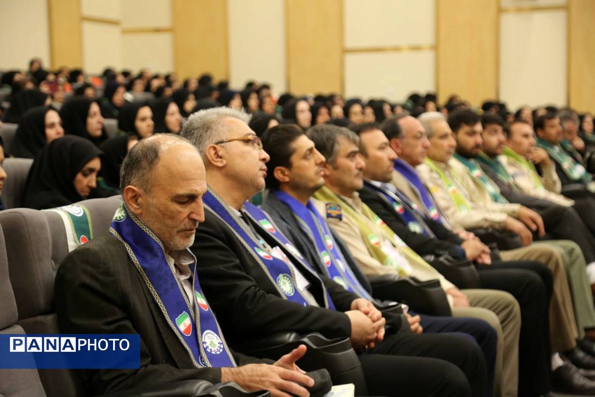 دوره تخصصی مربیان کاردان تشکیلاتی سازمان دانشآموزی استان اردبیل (2)