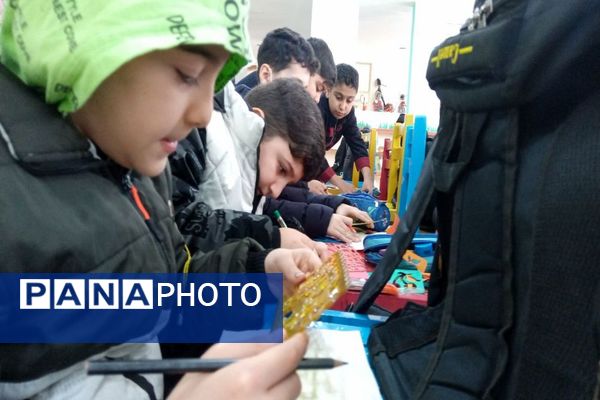 ویژه برنامه روز مادر در مرکز یک کانون پرورش فکری کودکان و نوجوانان شهرستان مرزی پارس آباد