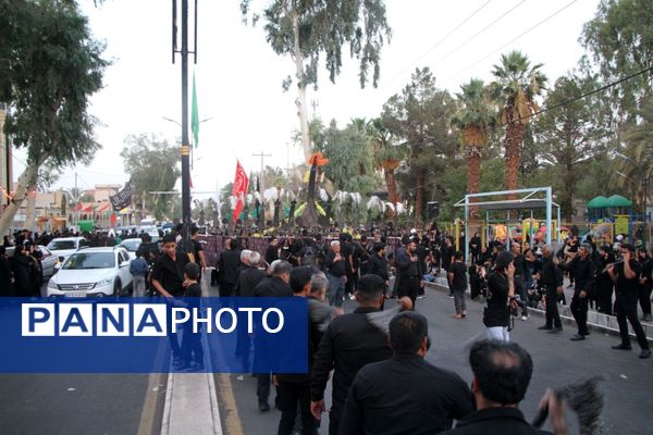 مراسم زنجیر زنی در شهرستان بم 