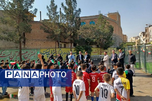 افتتاحیه زمین چمن مصنوعی دبستان حضرت قائم(عج)