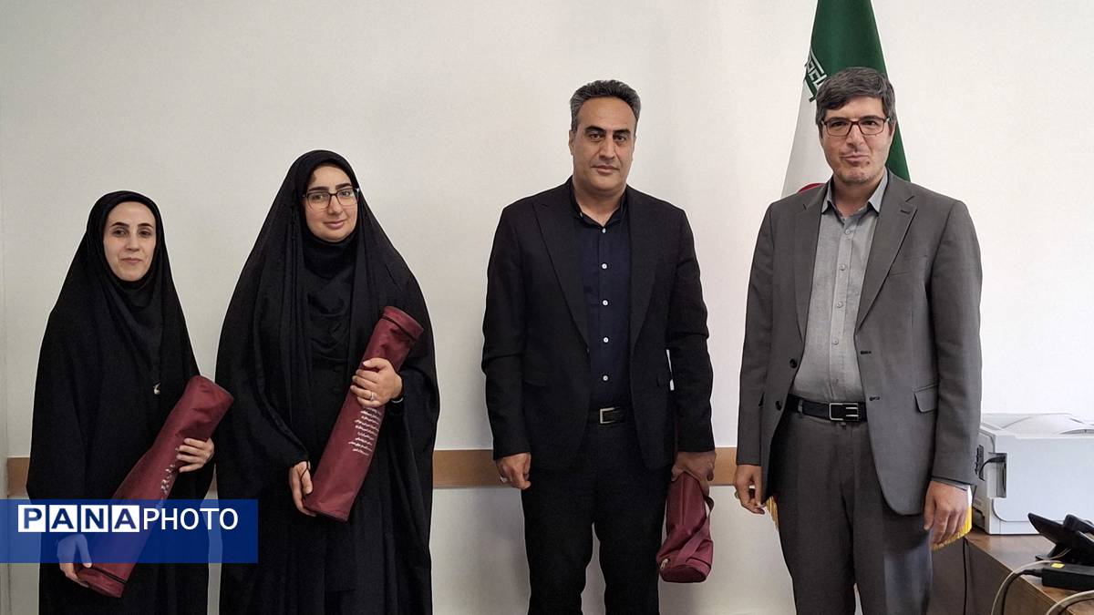 تقدیر از خبرنگاران فعال پانا بهمناسبت سالگرد تأسیس پانا در جلسه شورای پرورشی منطقه 14