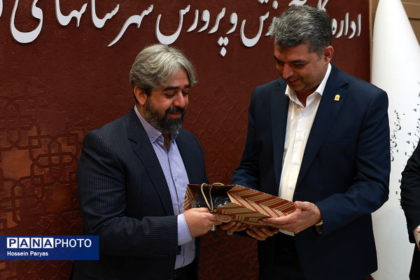 نشست صمیمی خبرنگاران پانا شهرستان‌های استان تهران با مدیرعامل خبرگزاری پانا