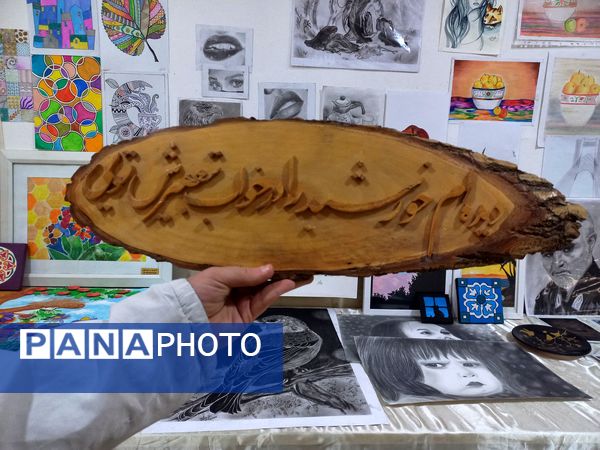برگزاری هفته فرهنگی و هنری ماها در دبیرستان دخترانه بهار    