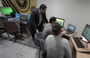 VAR در دو ورزشگاه لیگ برتری ثابت ماند