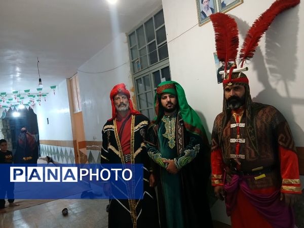 مراسم تعزیه خوانی شهادت حضرت عباس(ع) توسط ذاکرین دهستان شوراب صغیر