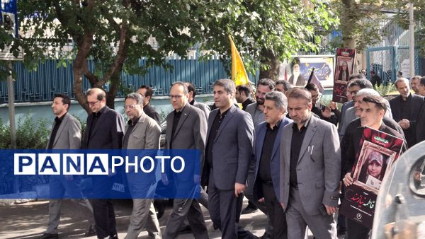 حضور پرشور فرهنگیان منطقه ۱۴ در مراسم تشییع پیکرهای شهدای جنگ ۱۲ روزه