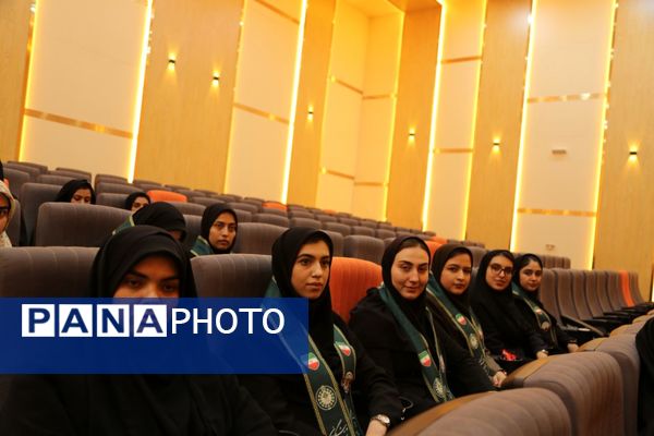 دوره تخصصی مربیان کاردان تشکیلاتی سازمان دانش‌آموزی استان اردبیل (2)