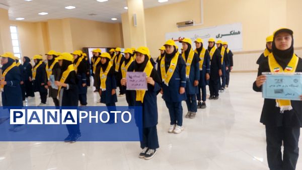 روز دوم و اختتامیه پیش اردوی دختران خراسان شمالی