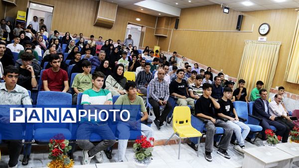 همایش هدایت تحصیلی پایه نهم پسران در شهرستان شیروان