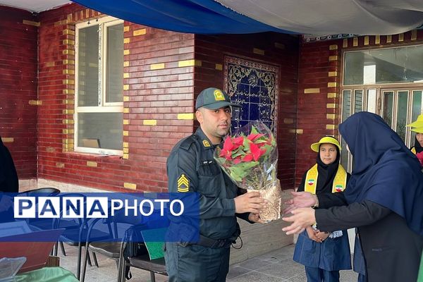 بزرگداشت هفته فراجا در مدارس دخترانه مهران، ملوک زندی و خاتم‌الانبیاء