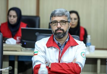 در آستانه سال تحصیلی جاری هزار و 886 بسته آموزشی و لوازم‌التحریر تهیه و توزیع شد