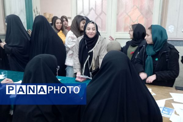 افتتاحیه اعتکاف دختران چهاردانگه