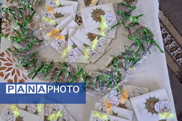 برگزاری جشن شکوفه‌های قرآن در آموزشگاه‌های باهنر ۱ و ایران ۲ 