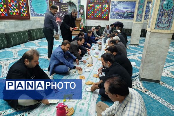مراسم ارتحال امام خمینی (ره) در اداره آموزش و پرورش ناحیه دو شهرری 