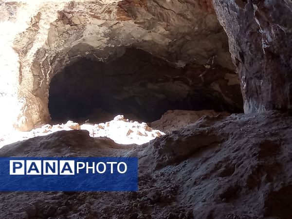 غار نمک حصار یزدان؛ فرصتی برای رونق گردشگری تربت حیدریه 