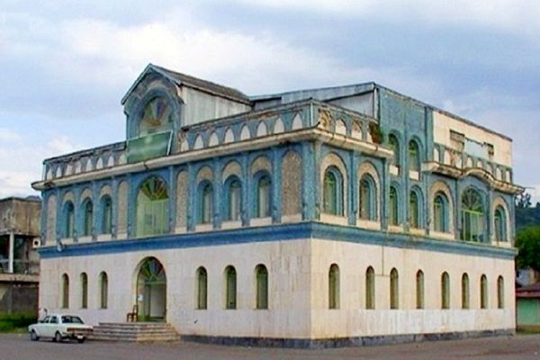 کاخ سردار امجد تالش از مهمترین بناهای حکومتی گیلان